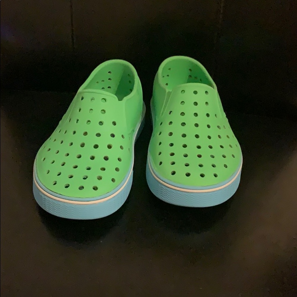 Native Miles toddler shoes size 11